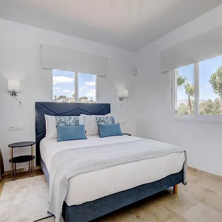 فيلة 034 Luxury La Cala Villa, Private Pool And Sea Views *