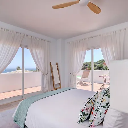 034 Luxury La Cala Villa, Private Pool And Sea Views